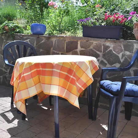 דירה In Den Weinreben Gau-Bischofsheim