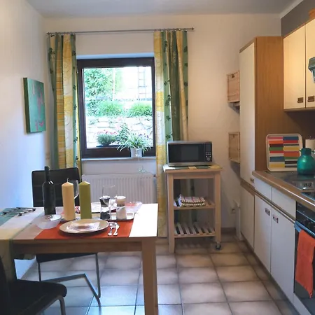 In Den Weinreben דירה